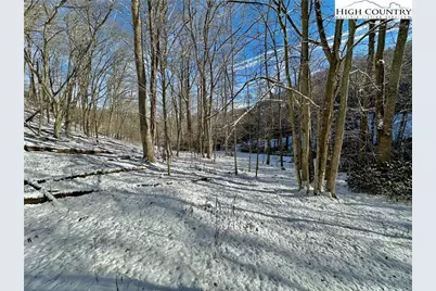 104 Gray Cliffs Way, Blowing Rock, NC 28605 - Photo 2