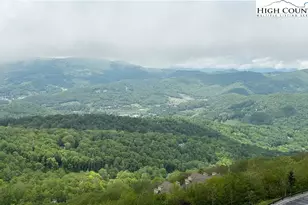 303 Sugar Top Dr, Sugar Mountain, NC 28604 - Photo 38