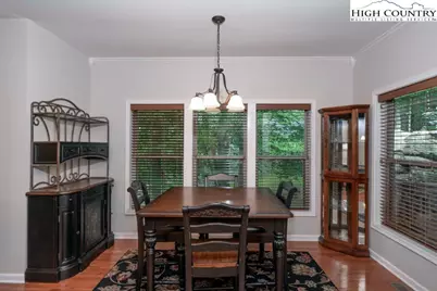 106 Hawthorne Road, Beech Mountain, NC 28604 - Photo 10