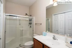 106 Hawthorne Rd, Beech Mountain, NC 28604 - Photo 22