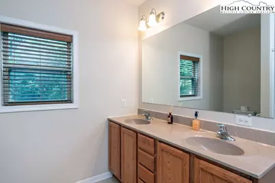 106 Hawthorne Road, Beech Mountain, NC 28604 - Photo 18