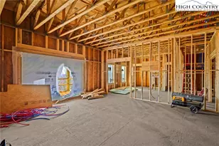 29 Fox Run Rd, Banner Elk, NC 28604 - Photo 36