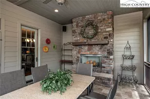 879 Winding Ridge Dr, West Jefferson, NC 28694 - Photo 6