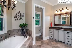 879 Winding Ridge Dr, West Jefferson, NC 28694 - Photo 16