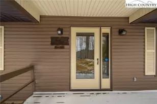 329 Maplewood Cir, Boone, NC 28607 - Photo 2