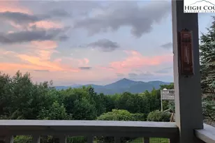 367 Skyleaf Dr, Sugar Mountain, NC 28604 - Photo 36