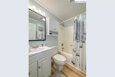 367 Skyleaf Drive #D-8, Banner Elk, NC 28604 - Photo 20