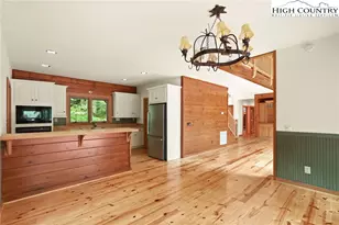 4102 US Hwy 221 S, Blowing Rock, NC 28605 - Photo 16