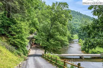 2560 Watauga River Road, Sugar Grove, NC 28679 - Photo 8