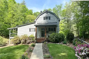 2200 Zacks Fork Rd, Lenoir, NC 28645 - Photo 2