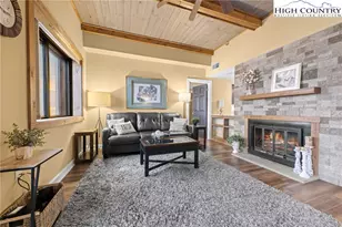 303 Sugar Top Dr, Sugar Mountain, NC 28604 - Photo 6