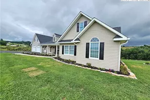 611 Barrett Rd, Ennice, NC 28623 - Photo 6