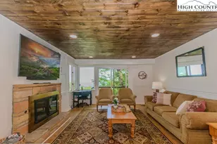 220 Northridge Rd, Beech Mountain, NC 28604 - Photo 1