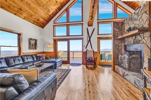 138 Hawthorn Rd, Beech Mountain, NC 28604 - Photo 8