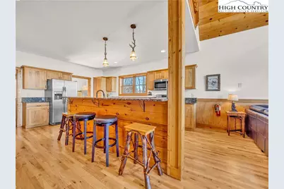 138 Hawthorn Road, Beech Mountain, NC 28604 - Photo 14