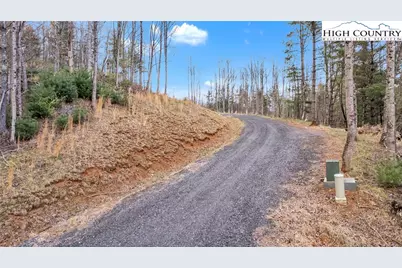 4 Venue Views Drive, Lansing, NC 28643 - Photo 20