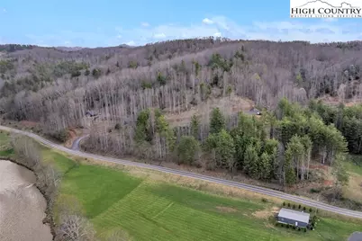 4 Venue Views Drive, Lansing, NC 28643 - Photo 12