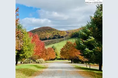 4 Twin Oaks Mountain Boulevard, Sparta, NC 28675 - Photo 2