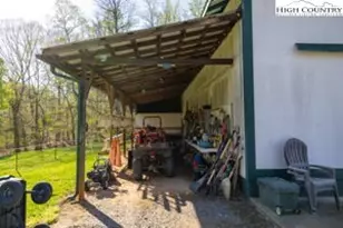 906 Long Hill Rd, Pilot Mountain, NC 27030 - Photo 40