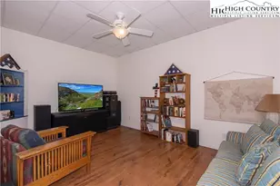 914 Balsam Dr, Newland, NC 28657 - Photo 24