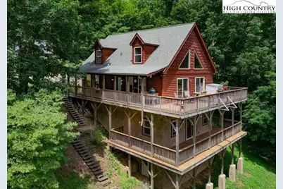 914 Balsam Drive, Newland, NC 28657 - Photo 2