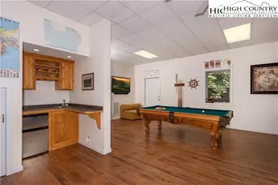 914 Balsam Dr, Newland, NC 28657 - Photo 20