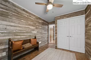 101 Pond Creek Rd, Beech Mountain, NC 28604 - Photo 8