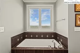 543 Gorge View Dr, Blowing Rock, NC 28605 - Photo 36