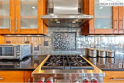 543 Gorge View Drive, Blowing Rock, NC 28605 - Photo 16