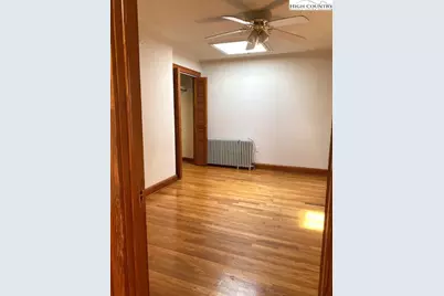 210 S Jefferson Avenue, West Jefferson, NC 28694 - Photo 8
