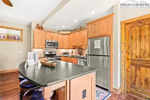 52 Eagle Cottage Ln, Banner Elk, NC 28604 - Photo 14