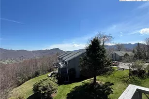 367 Skyleaf Dr, Sugar Mountain, NC 28604 - Photo 30