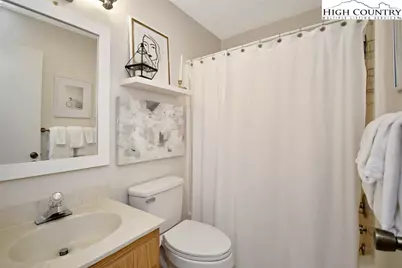 367 Skyleaf Drive #D15, Sugar Mountain, NC 28604 - Photo 26