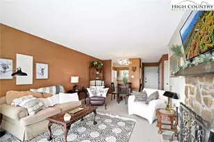 367 Skyleaf Dr, Sugar Mountain, NC 28604 - Photo 12