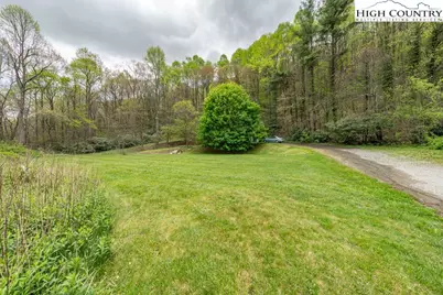 2137 Nc Highway 105, Boone, NC 28607 - Photo 12