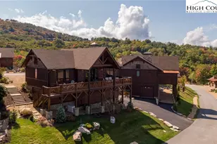 40 Camp Eagle Ct, Banner Elk, NC 28604 - Photo 2