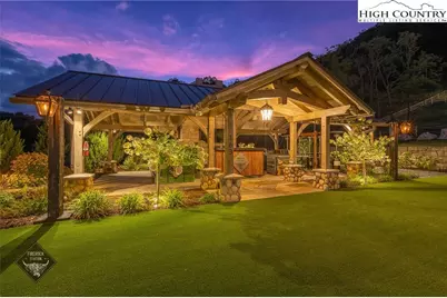 161/231 Firerock Station Trail, Sugar Grove, NC 28679 - Photo 4