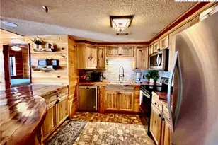 303 Sugar Top Dr, Sugar Mountain, NC 28604 - Photo 8