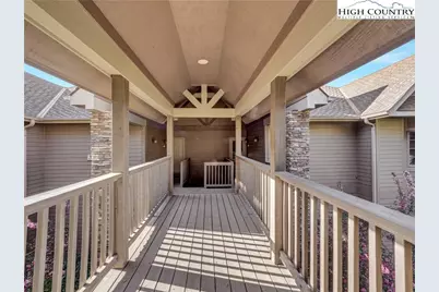 335 Pleasant View Drive #4D, Sugar Mountain, NC 28604 - Photo 24