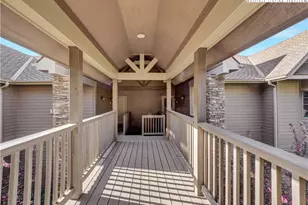 335 Pleasant View Dr, Sugar Mountain, NC 28604 - Photo 24