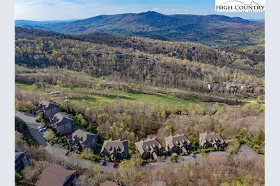 335 Pleasant View Drive #4D, Sugar Mountain, NC 28604 - Photo 32