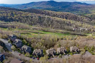 335 Pleasant View Dr, Sugar Mountain, NC 28604 - Photo 32