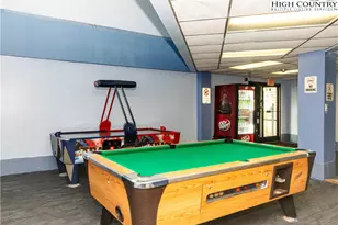 301 Pinnacle Inn Rd, Beech Mountain, NC 28604 - Photo 36