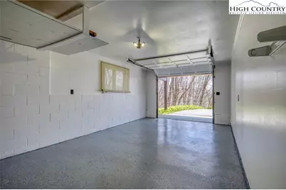 405 Strawberry Lane, Newland, NC 28657 - Photo 20