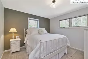 91 Red Oak, Newland, NC 28657 - Photo 30