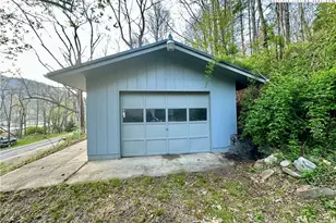 5381 Hwy 197 S, Burnsville, NC 28714 - Photo 34