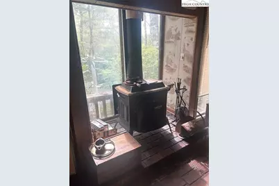 210 Laurel Lane, Newland, NC 28657 - Photo 6