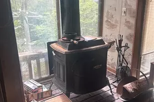 210 Laurel Ln, Newland, NC 28657 - Photo 6