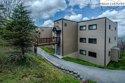 108 Sugar Ski Drive #815, Sugar Mountain, NC 28604 - Photo 1