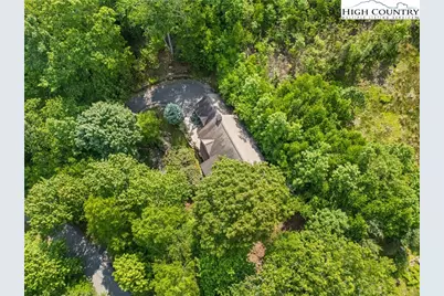 218 Sorrento Falls Road, Blowing Rock, NC 28605 - Photo 40